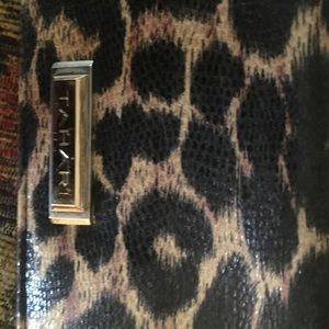 TAHARI WALLET LEOPARD